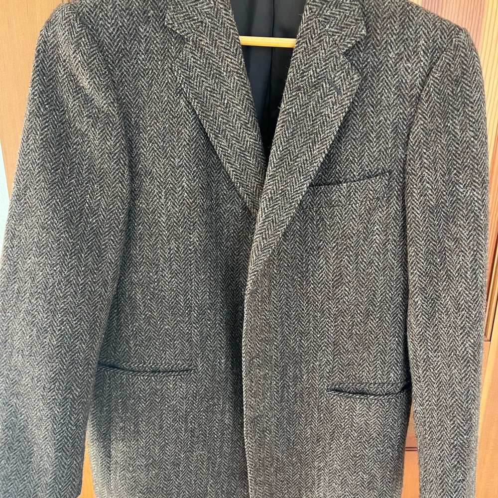 Classic Gray Herringbone Men's Blazer